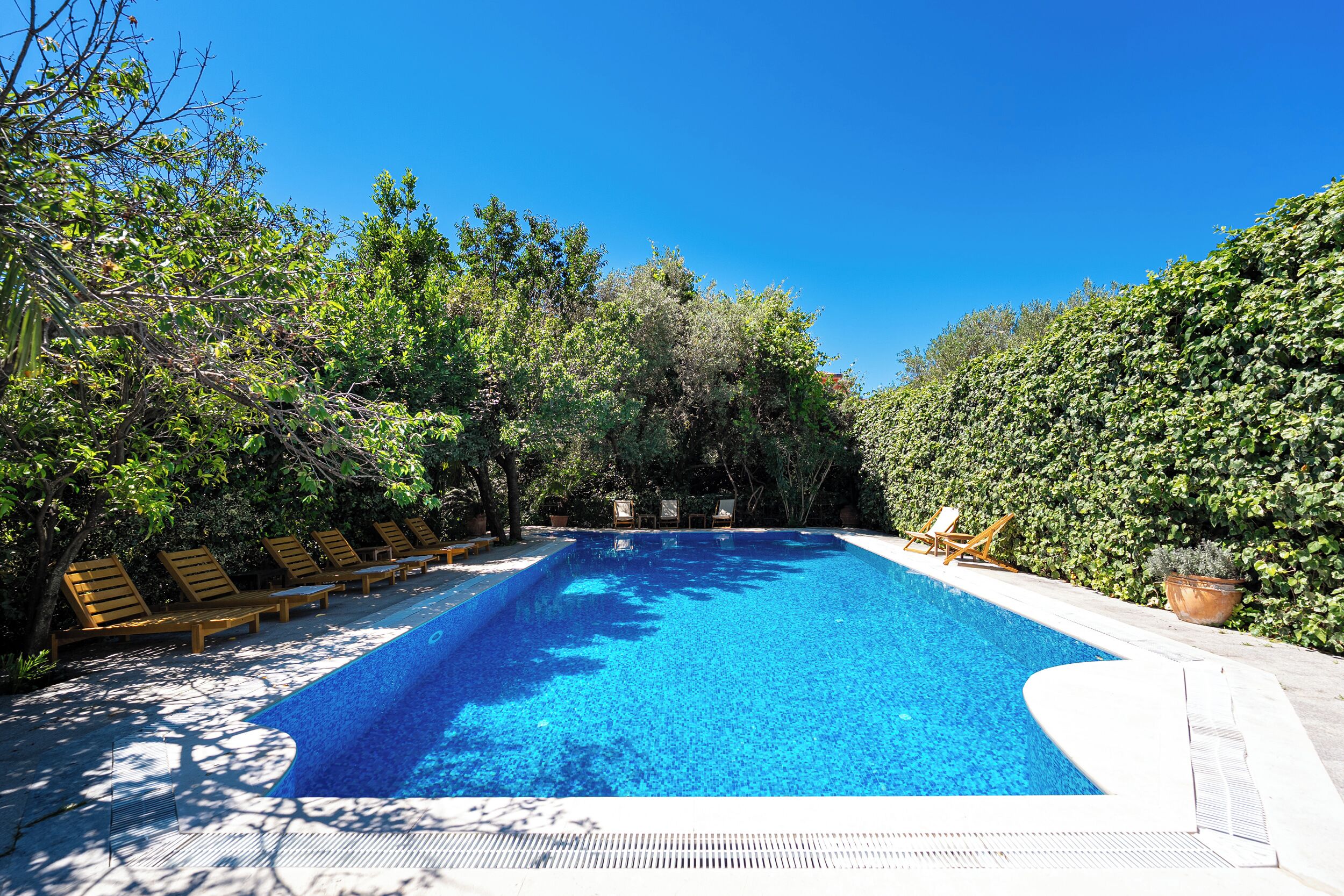 Seasonal outdoor pool