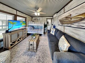 House (4 Bedrooms) | Property amenity - Speckled Trout Cottages (Rockport)