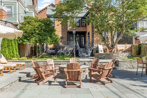 House - The Royce on Pelham - Luxury Family Estate (Newport)