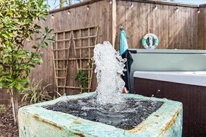 室外 SPA 浴池
