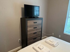 3 Schlafzimmer, Bügeleisen/Bügelbrett, WLAN, Bettwäsche