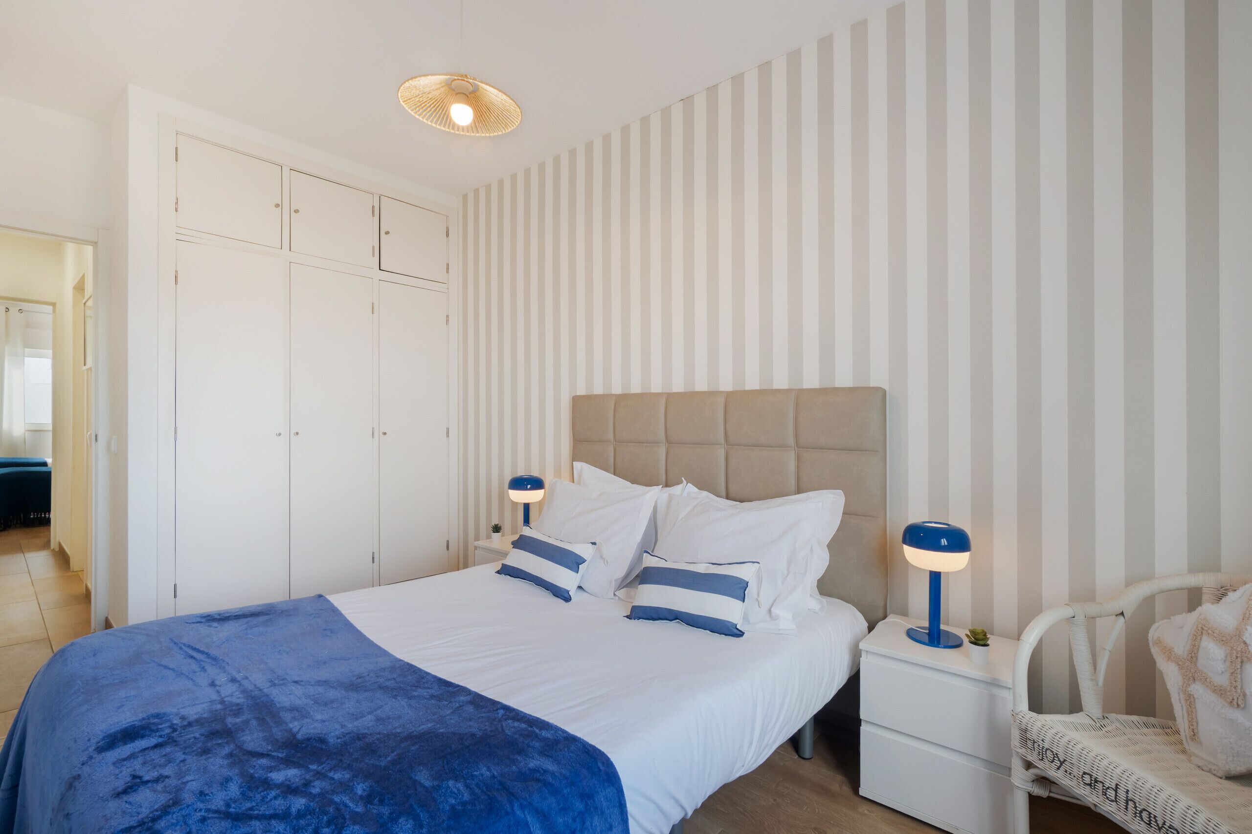 2 bedrooms, in-room safe, iron/ironing board, free WiFi