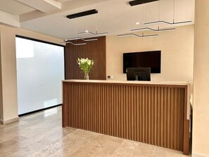 Lobby - Rooftop Infinity Pool & Caribbean Horizon! 2 Pet-friendly Units with Kitchen (Playa del Carmen)