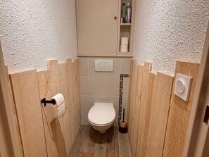 Bathroom - Studio cabin, lake view - 4 guests (Les Angles)