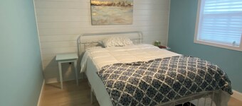 Campfire Bliss at the Beach
Eastern Shore Virginia Cottage Getaway