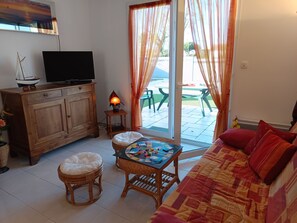 TV - Charming house in town center - 4 guests (Notre-Dame-de-Monts)