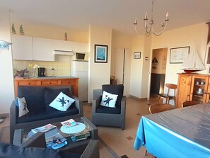 Living area - Sea view apartment - 6 guests (Cucq-Stella Plage)