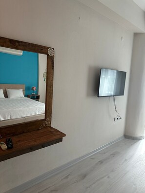 Superior Room, City View | Free WiFi - The New House Çeşme  (Cesme)