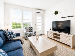 Living area - Elegant New-Build Suite • Walk to Everything (Hot Springs)