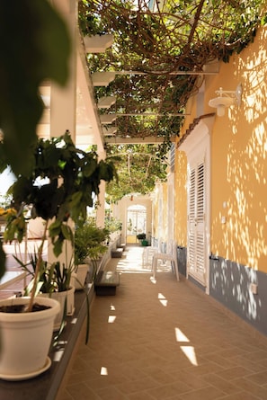 Room, 1 Bedroom, Patio | Terrace/patio