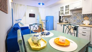 Interior - Cri's House - One Bedroom Apartment, Sleeps 4 (Alghero)