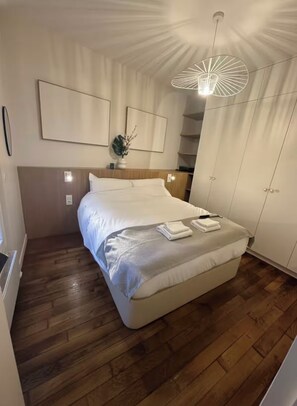 1 chambre, accès Internet, draps fournis
