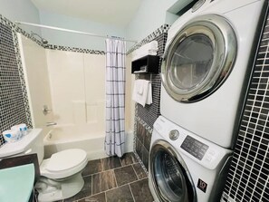 Shower, hair dryer - River Oaks great condo with golf course view (Myrtle Beach)