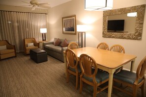 Interior - Sheraton Broadway Resort 2 bd/2ba - 2 connecting units with AC! (Myrtle Beach)