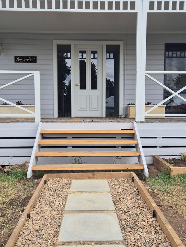 Exterior detail - The Bungalow On Wilson (Braidwood)