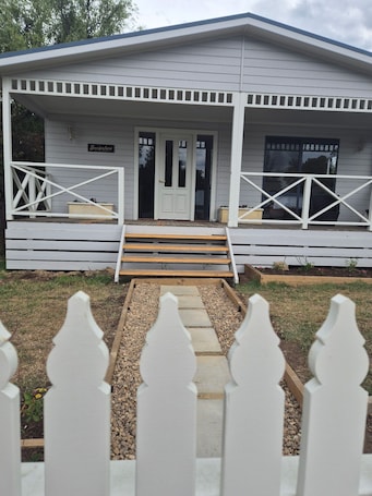 Exterior detail. The Bungalow On Wilson