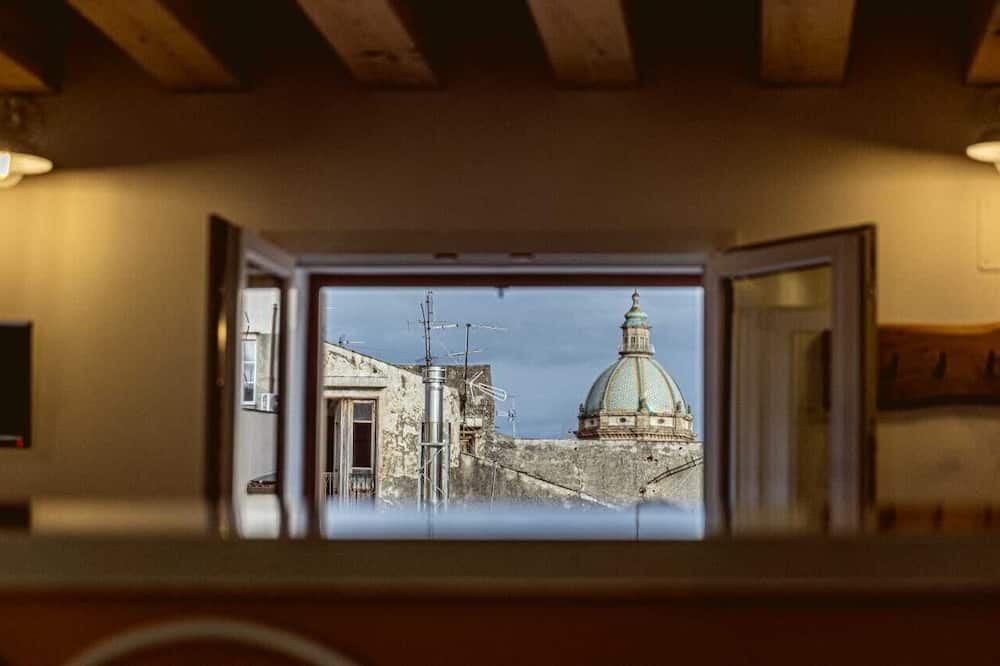 Panormos 91 Rooms & Terrace