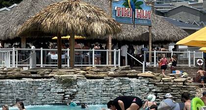 Tan Tar A Estates at Margaritaville Resort
Completely Renovated 1,600 sq ft home