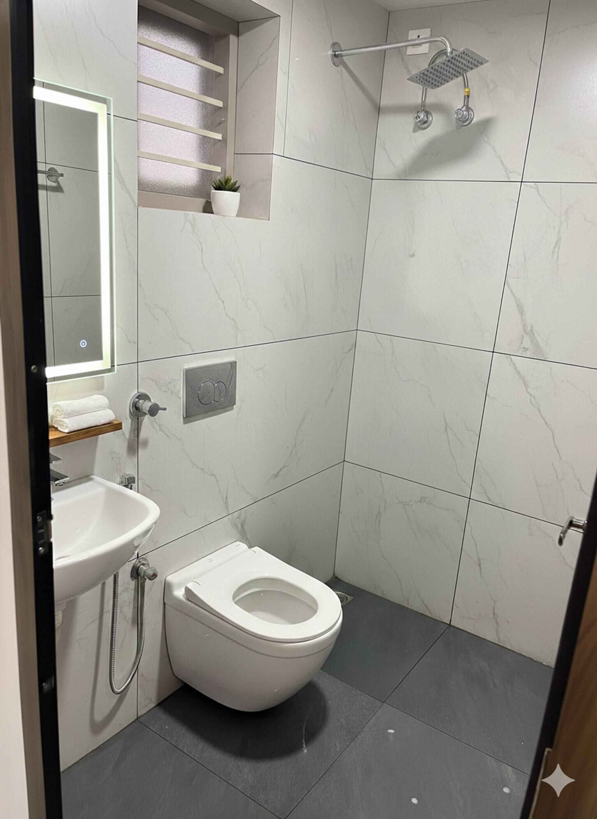 Room, 2 Bedrooms, Smoking, Terrace | Bathroom