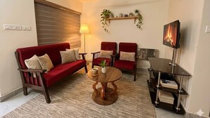 Rom, 2 soverom, røyk, terrasse | Oppholdsområde