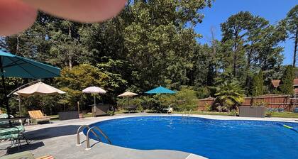 Cozy studio in amazing Fayetteville with AC, pool,close to Trilith movie studios