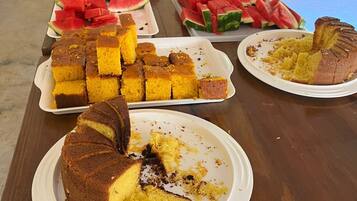 Tägliches inbegriffenes Frühstücksbuffet