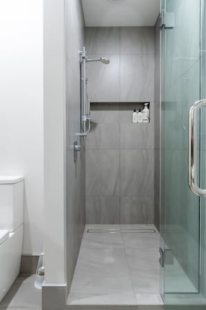 Hair dryer, towels - Stroll to the Stadium, 2-Bed with Private Carpark (Christchurch)