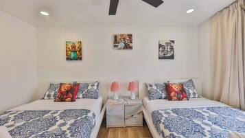 5 bedrooms, desk, iron/ironing board, travel cot