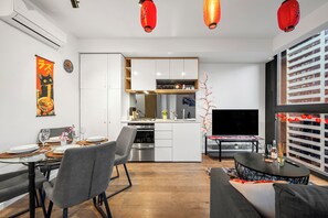 Dining - 2BR Tokyo Pop Hideaway • Walk Everywhere (Melbourne)