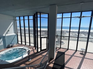 Interior - Welcome to Paradise! This 2/2 Prime Beach getaway awaits you ~~~ (Orange Beach)