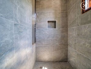 Bathroom - The Tala Townhouse Pafos (Tala)