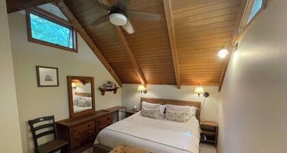 Lucky Bear - Modern Cabin in Davis at the Black Bear Resort