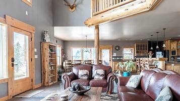 Smart TV, fireplace, video games