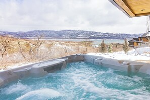 Bañera de hidromasaje exterior