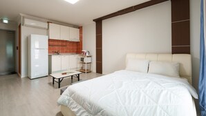 Phòng cơ bản, 1 phòng ngủ (203 (Side Ocean View / Private BBQ)) | 1 phòng ngủ, truy cập Internet không dây miễn phí 