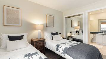 2 chambres, fer et planche à repasser, Wi-Fi gratuit, draps fournis