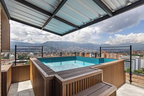 Apartment, 3 Bedrooms, Smoking, Private Pool | Pool - Grandioso Penthouse con Vista Panoramica y Jacuzzi (Medellín)