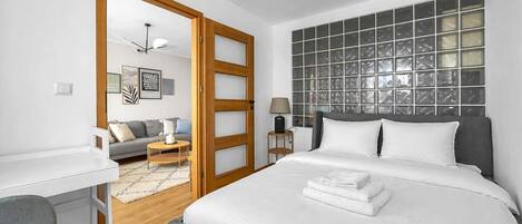1 bedroom, iron/ironing board, WiFi, bed sheets