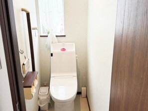 風筒、提供毛巾、番梘、洗頭水