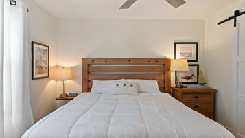 2 chambres, fer et planche à repasser, Wi-Fi gratuit, draps fournis