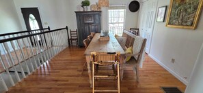 Dining - Family-Friendly 5BR Lake Hartwell Lakefront Getaway with Dock ~ Sunset Shores (Martin)