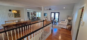 Smart TV - Family-Friendly 5BR Lake Hartwell Lakefront Getaway with Dock ~ Sunset Shores (Martin)