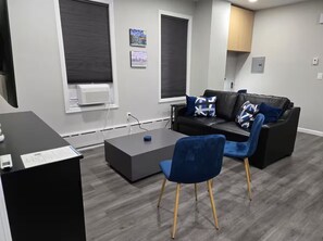 Interior - Sapphire Haven - NJ/NY (North Bergen)