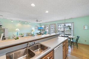 Interior - "Pirate Pride" a Charming 3 Bedroom, 2 Bathroom, Dunes Home! (Holden Beach)
