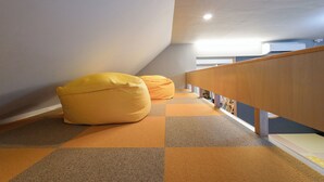 Family Apartment, tab mandi mudah diakses, Kitchen (402) | Kawasan kanak-kanak