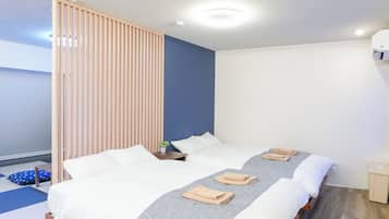 Deluxe Apartment, Multiple Beds, Non Smoking, Kitchen (301)