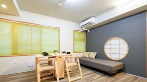 Family Apartment, tab mandi mudah diakses, Kitchen (402) | Tempat makan