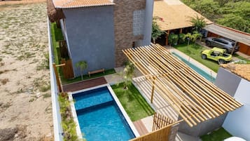 Piscina externa