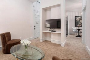 Smart TV - Prime Location • Trails & River • A/C (Salida)