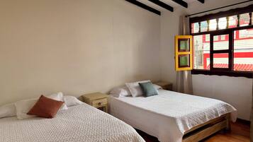 2 chambres, draps fournis